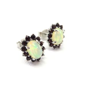 Studs - Maya's Jewellery